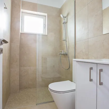 3 Schlafzimmer Mit Privatem Pool Im Zentrum Holiday home Protaras